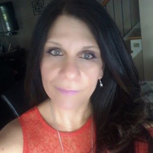 Meet your Posher, Michele